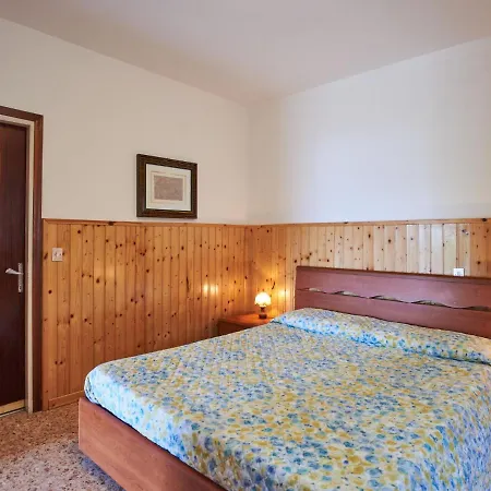 Marta By Interhome *